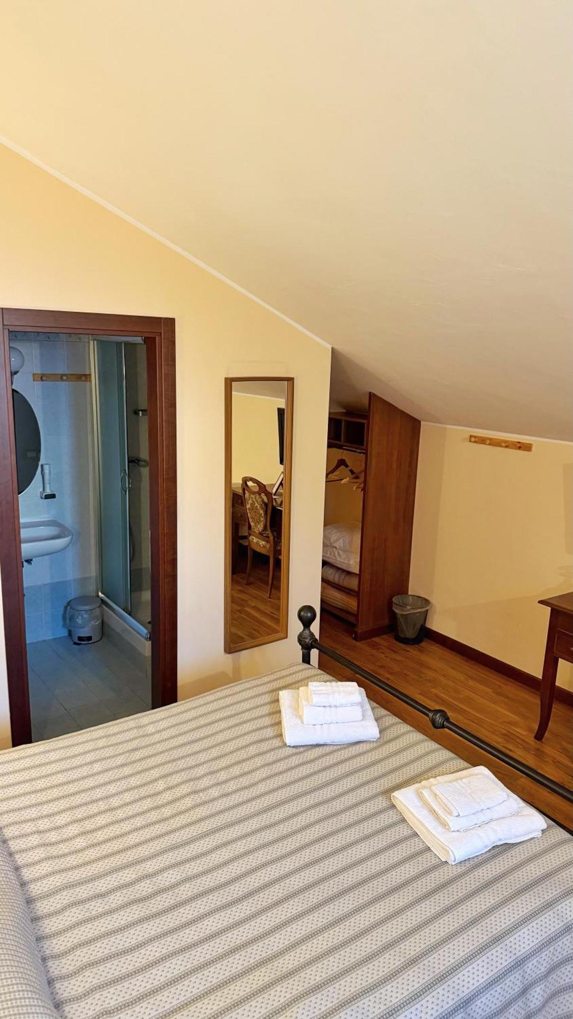 La Busa Camere E Trattoria Ponte San Nicolo ภายนอก รูปภาพ